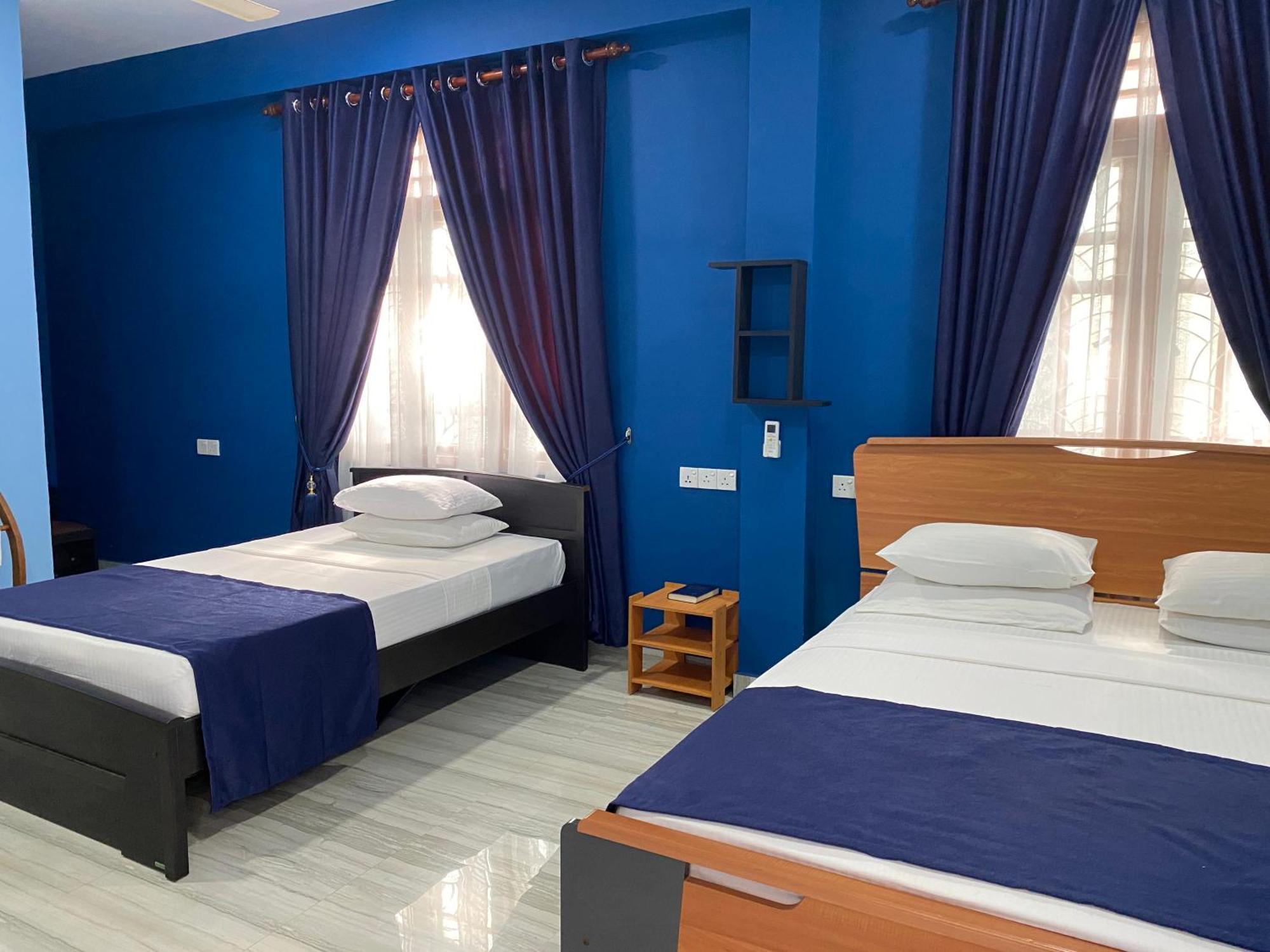 Nilaveli Hybrid Holiday Hotel Exterior foto