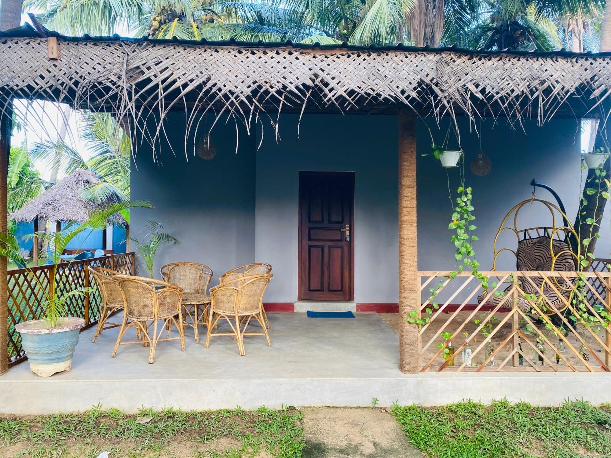 Nilaveli Hybrid Holiday Hotel Exterior foto